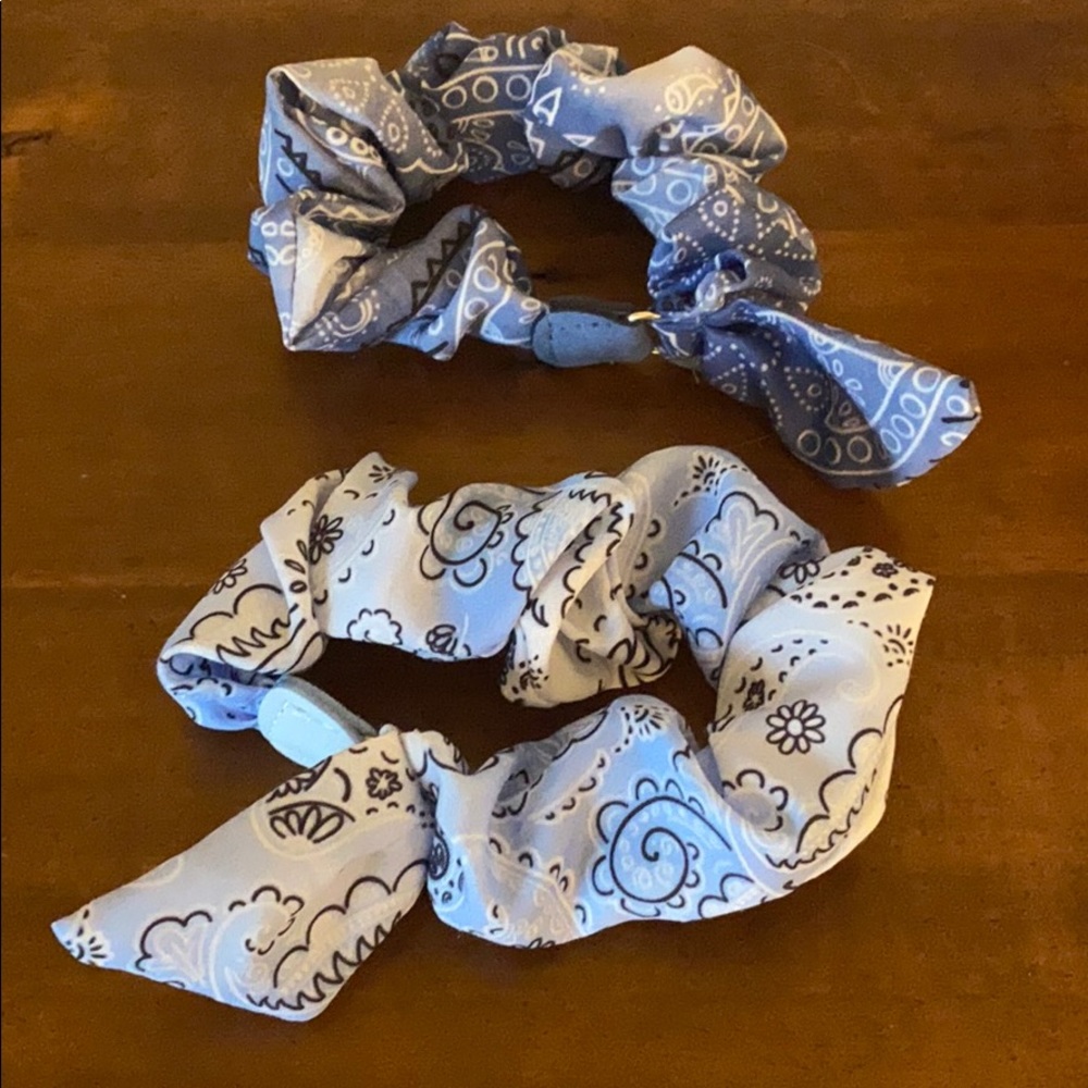 Anthropologie Bandana Pony Holder Set
